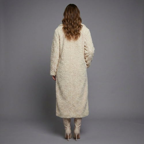 Cream Luxe Long Shearling Wool Coat – Premium Winter Elegance